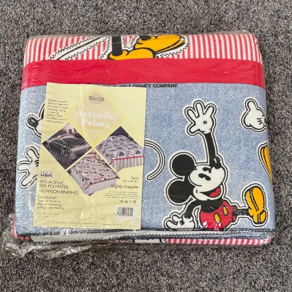 Vintage Beacon Disney Mickey Mouse Blanket New In Package - Picture 1 of 5